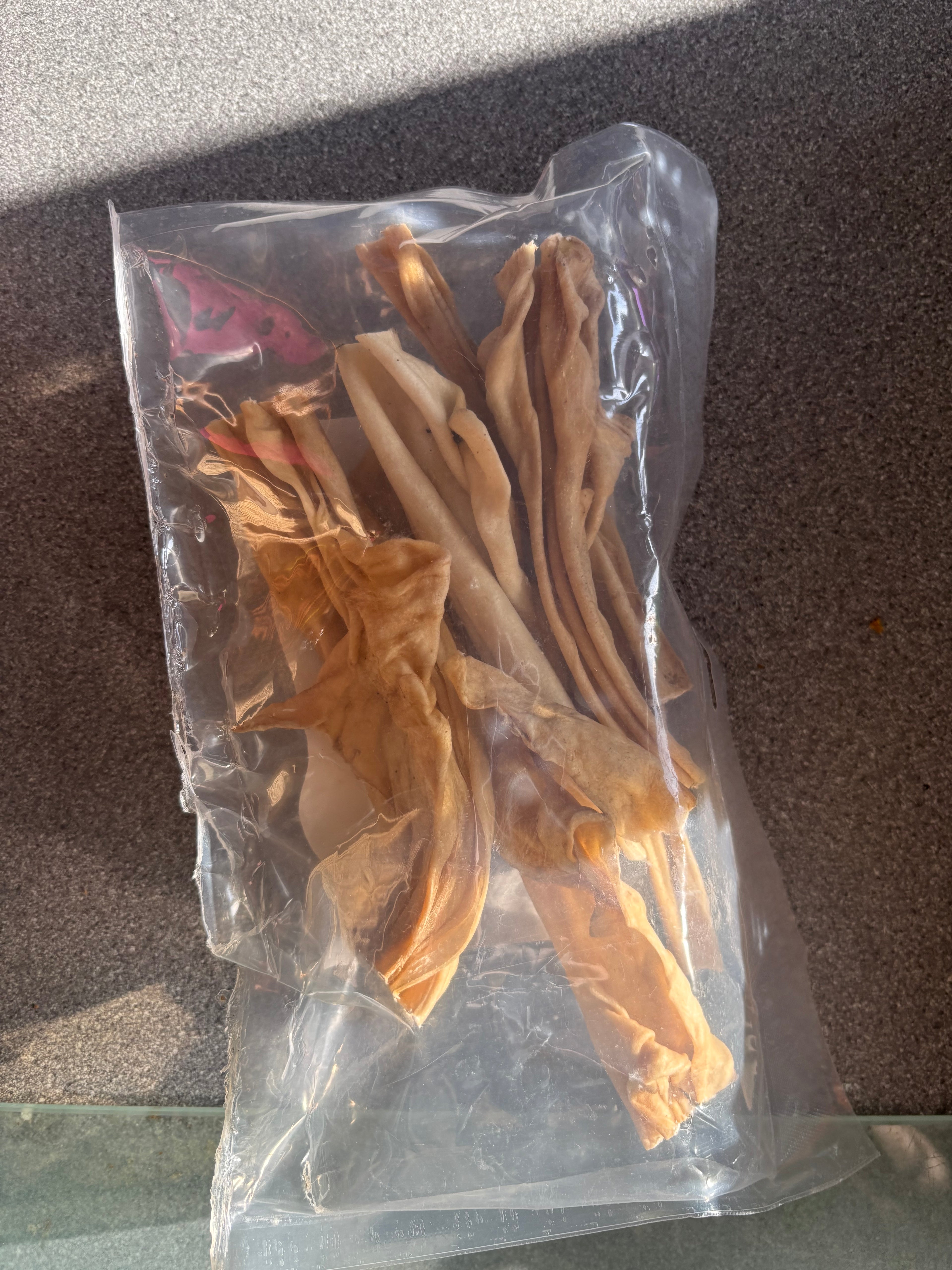 100g dried goat skins